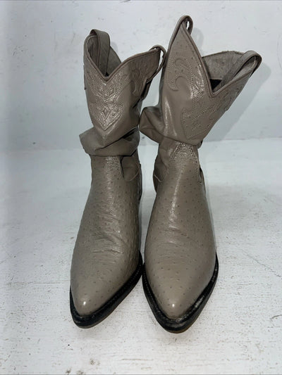 New Women’s Tan Capezio Cowboy Boots. L 432 5 M. 17-41