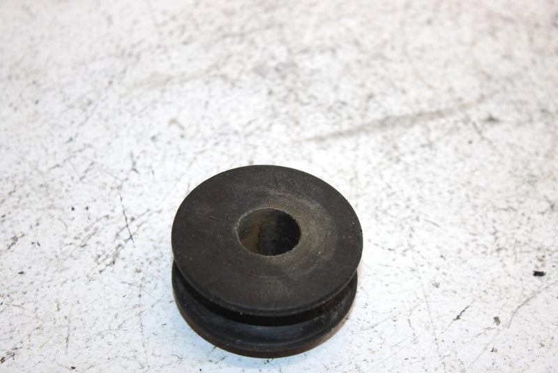 99 Polaris Indy 500 OEM Rear Spring Roller 5432170 Q5120