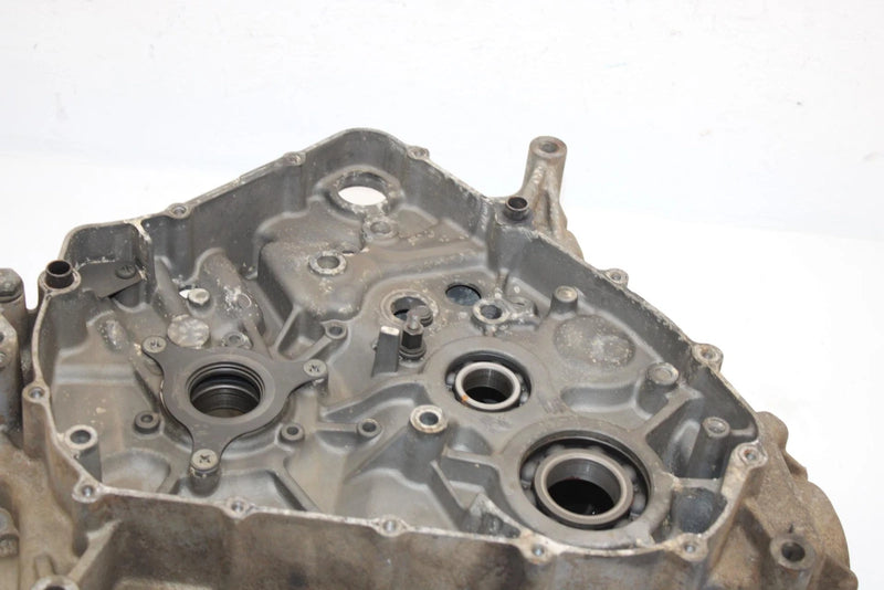 03 Arctic Cat 400 Fis Auto Trans Oem Crankcase 3402-580 AA9