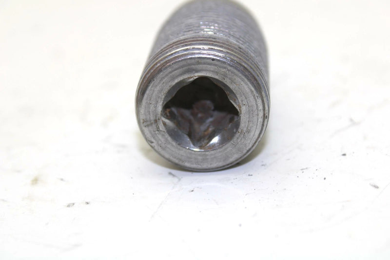 03 Polaris Magnum 330 4x4 OEM Left Swingarm Bolt 5133388 AP101