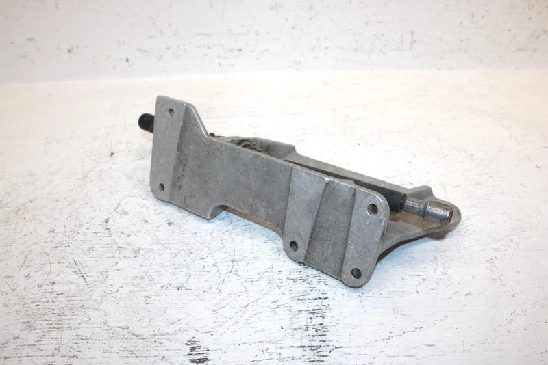 2002 Arctic Cat Z 570 Oem Engine Mount Plate W/Starter Shaft 0708-131 SA20