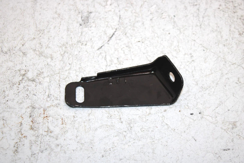 2005 Polaris Sportsman 500 Ho Oem Rigt Fuel Tank Cover Mount 5247185 AP176