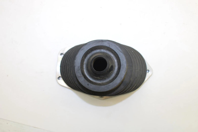 Yamaha Oem Tie Rod Boot With Plate 8CR-2198F-00-00 B86