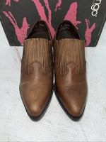 New Women’s Brown Dingo Shoe Boots. 2227 7.5 7 1/2 M. 17-36