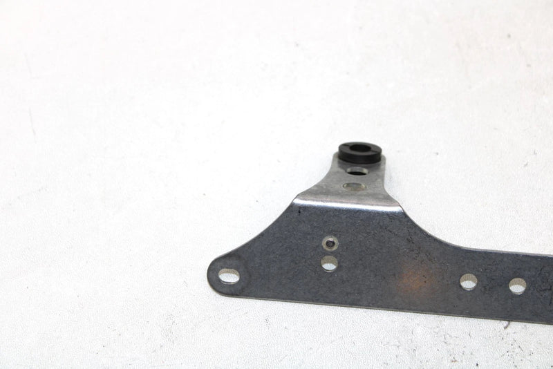 2015 Yamaha Viking Vi Oem Upper Radiator Hose Bracket 1XD-E2518-00-00 XY0.2