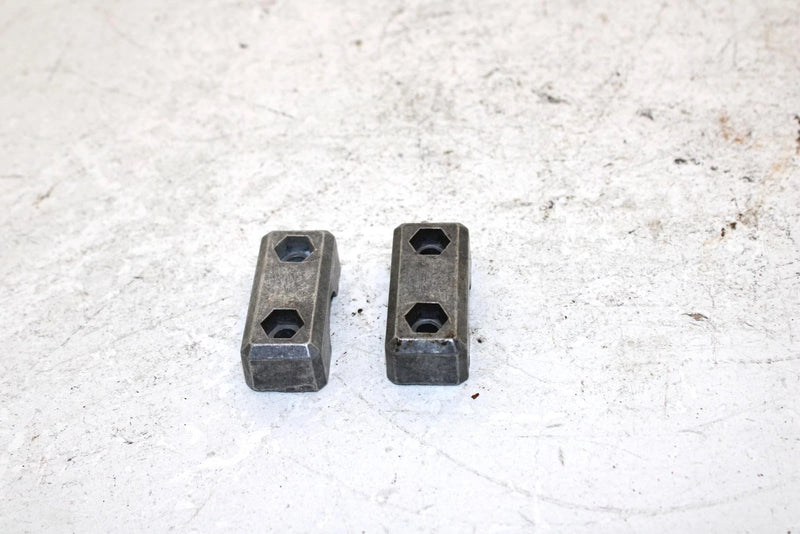 1994 Arctic Cat Ext 580 Oem Handlebar Clamp Set 0105-305 SA14