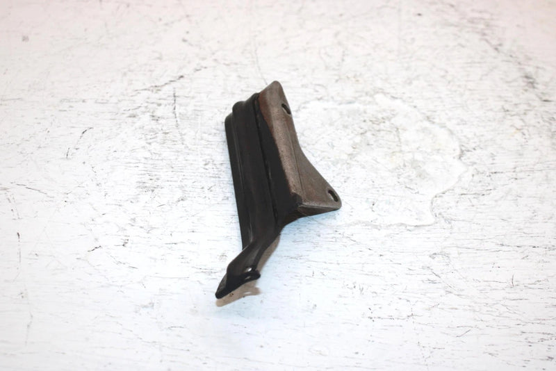 1985 Honda Atc 110 Oem Chain Guide 40526-968-000 AH68