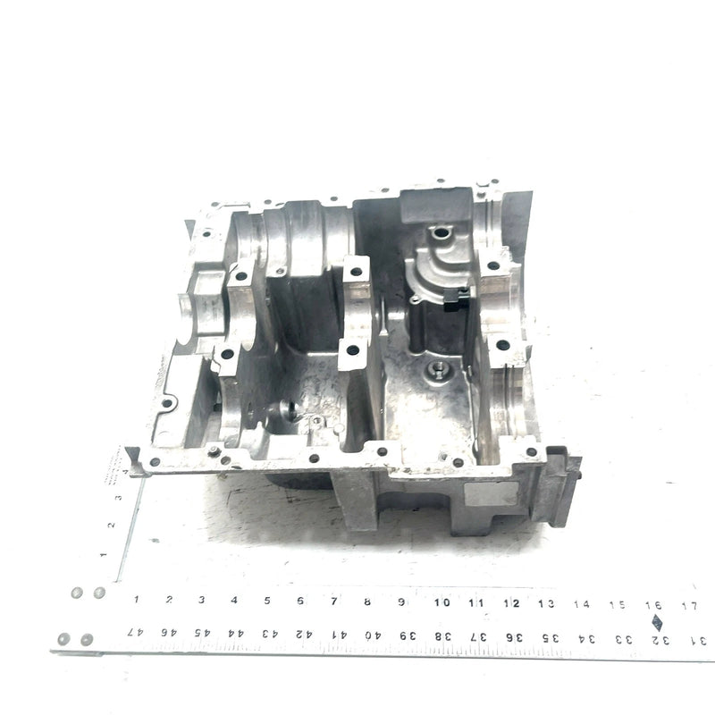 null Polaris Sportsman SP 850 OEM Lower Crankcase Half 2204957 AP239