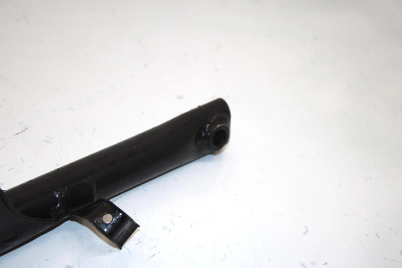 86 Honda Fourtrax  Trx125 A Oem Down Pipe Support 50102-VM6-000 AH7