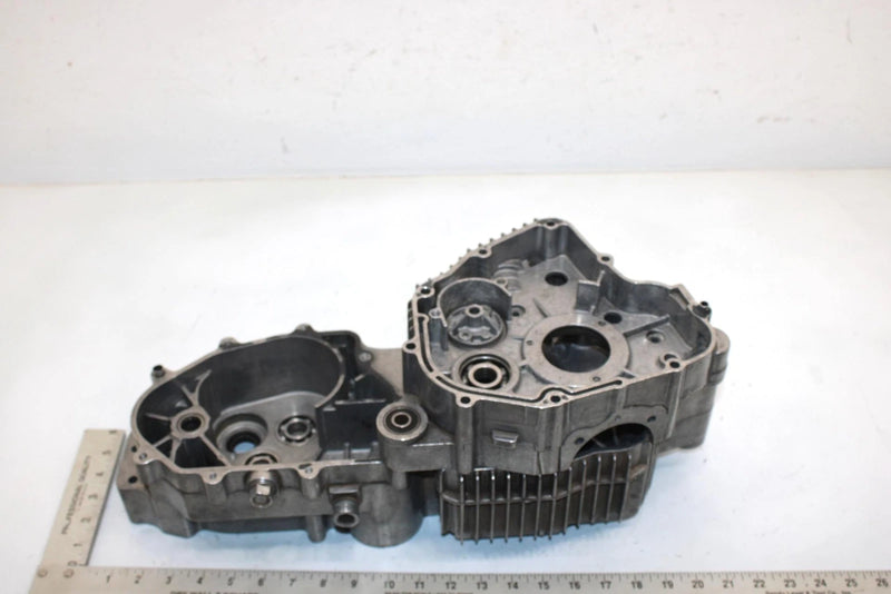 05 Polaris Phoenix 200 Oem Crankcase 0452912 0453133 AP35
