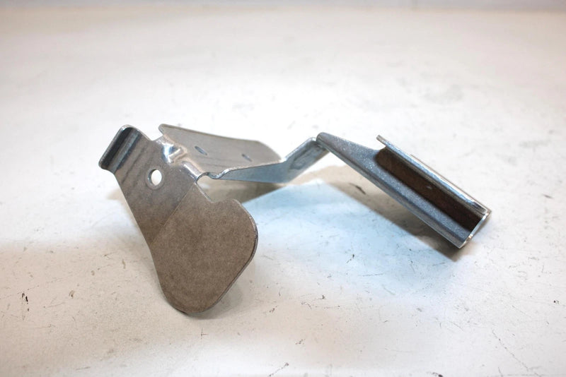 06 Polaris Fusion 600 Ho Oem Oil Tank Support SPS3