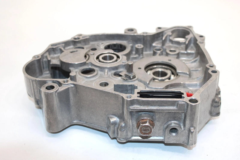 88 Yamaha  Champ 100 Yfm100u Oem Crankcase 2HX-15100-00-00 AY10