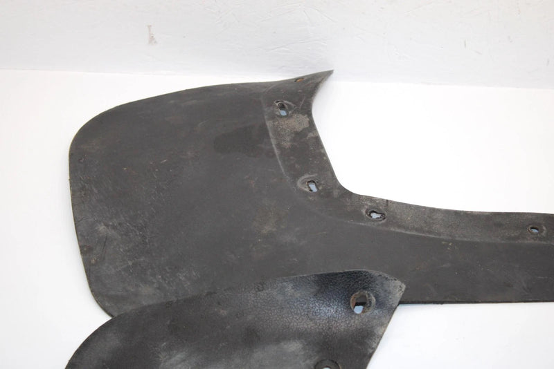 92 Polaris Trail Boss 350l 4x4 Oem Rear Mud Guard Set 5850089-070 APS