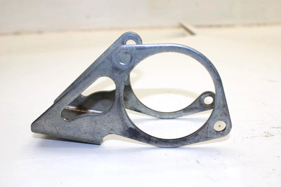 94 Yamaha Vmax 600 Oem Front Upper Right Motor Mount 8AB-21416-01-00 Q1552