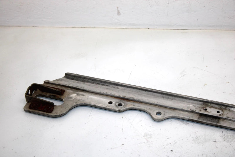 94 Yamaha Vmax 500 Le Vx500eu Oem Sliding Frame 8AX-W4741-00-00 SY30