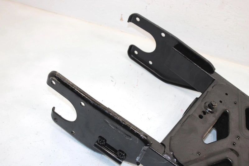 04 Polaris Atp 330 4x4 Oem Swingarm 1541781 AP23