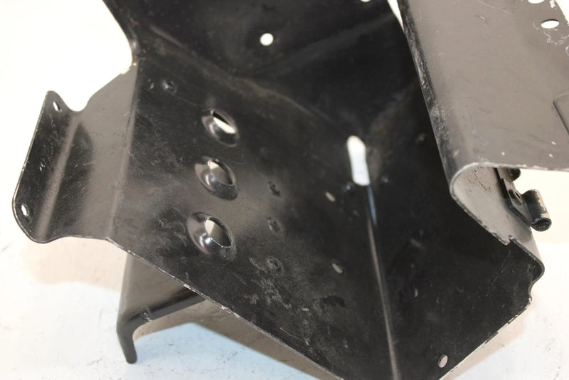 90 Yamaha Phazer Ii Le Oem Left Footwell 87F-21910-09-00 SY36