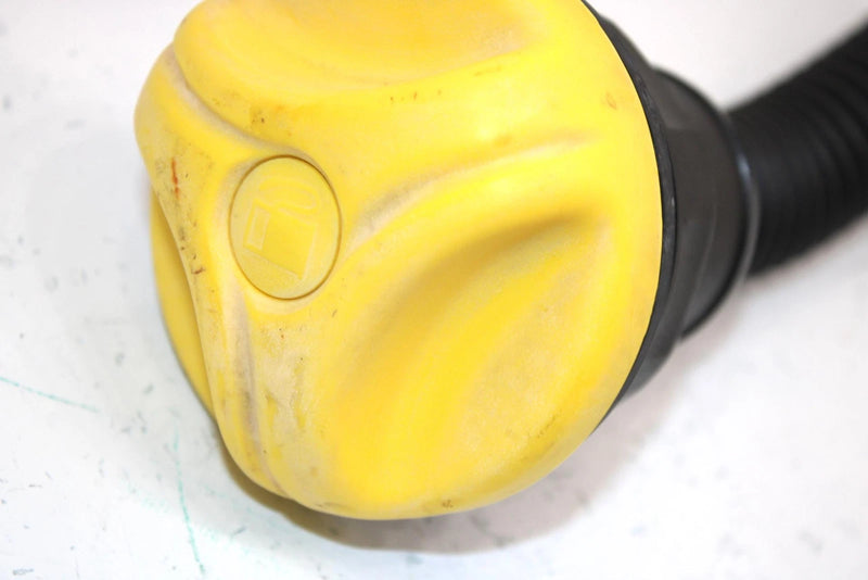 98 Sea-doo Gts 717 Oem Fuel Fill 275500215 JS38