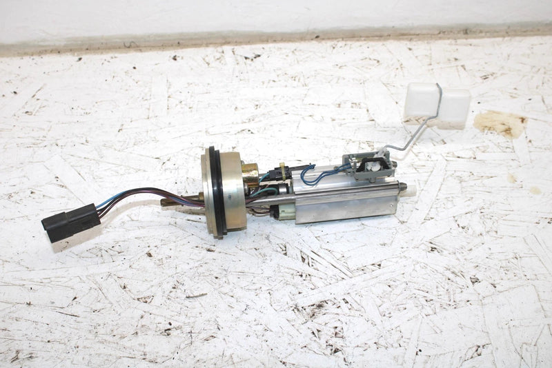 2003 Ski-doo Legend 800 Oem Fuel Pump 5813033006 SS119