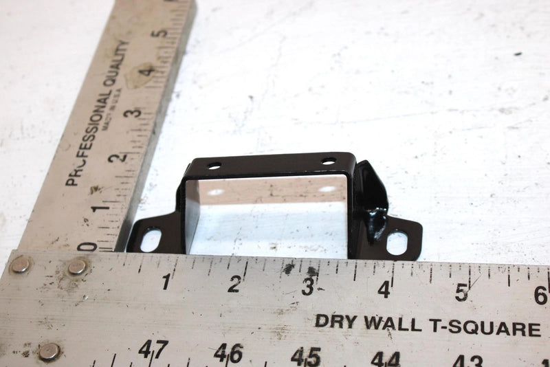 2001 Polaris Magnum 500 Oem Carb Mount Bracket 5240609-067 AP157