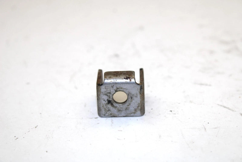 Yamaha  Oem Strap Hook EU0-65772-30-00 Q4069