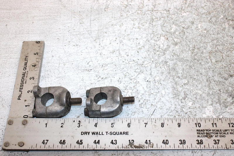 1986 Honda Trx350 Oem Handlebar Clamp Set 53111-958-000 53121-958-000 AH40