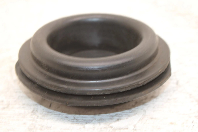 1995 Yamaha Vmax 600 Oem Air Cleaner Joint 8AB-14453-00-00 Q5202