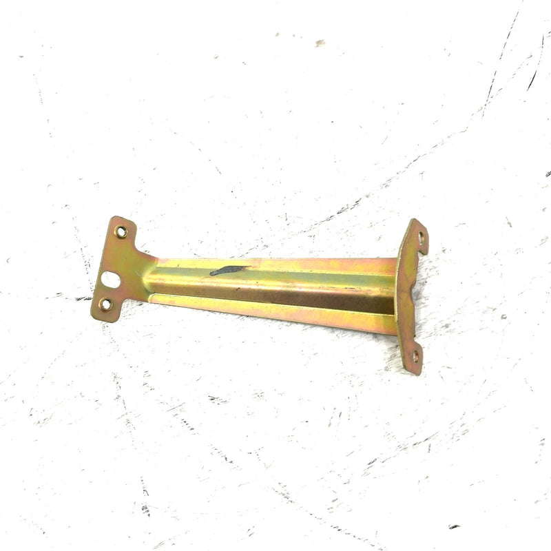 15 Polaris Ranger 570 4x4 Full Size OEM Windshield Support Bracket 5260353 XP10