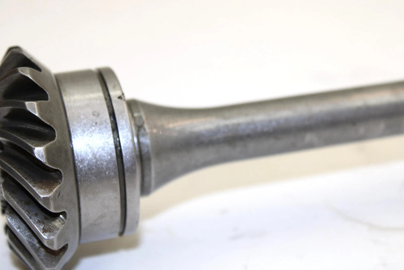  95 Suzuki Quadrunner 250 LT4WD OEM Secondary Output Shaft 24961-19B01 AS17