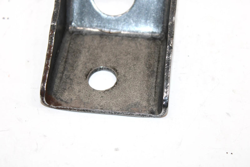 1988 Yamaha Xlv Oem Front Lower Engine Mount Bracket 8AT-21417-00-00 SY128
