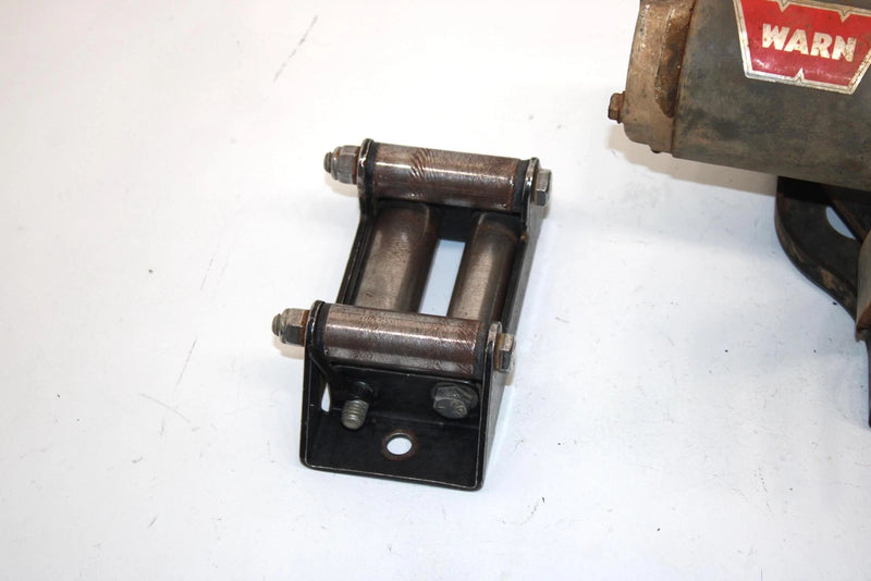 03 Bombardier Quest 650 Oem Winch Mount Set 705000185 AB1