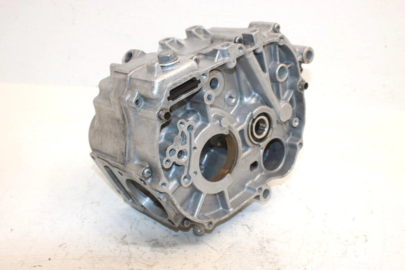 1986 Honda Trx 125 Oem Crankcase 11100-VM6-680 11191-968-306 AH41