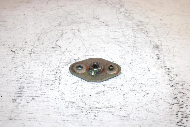 2001 Ski-doo Mxz 600 Oem Nut Plate Bracket 518201307 SS4