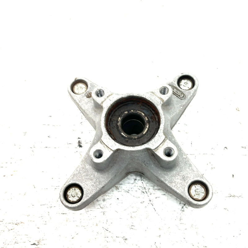 2005 Polaris Trail Blazer 250 OEM Front Wheel Hub 5133294 AP221