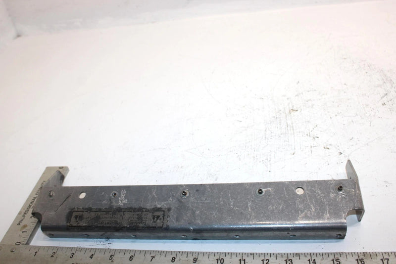 87 Polaris Trail Oem Snowflap Mount 5220714 SP66