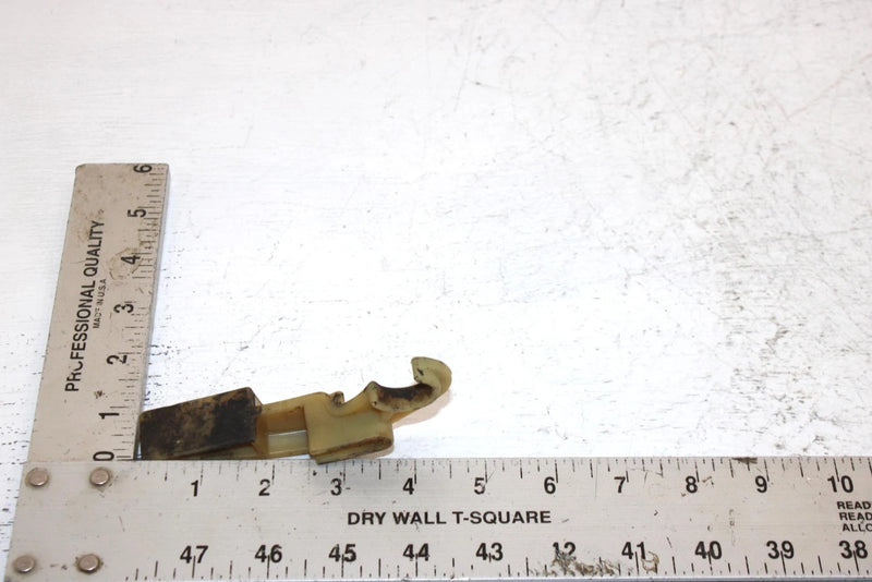 1982 Honda Atc110 Oem Drive Chain Guide 40513-943-000 AH65