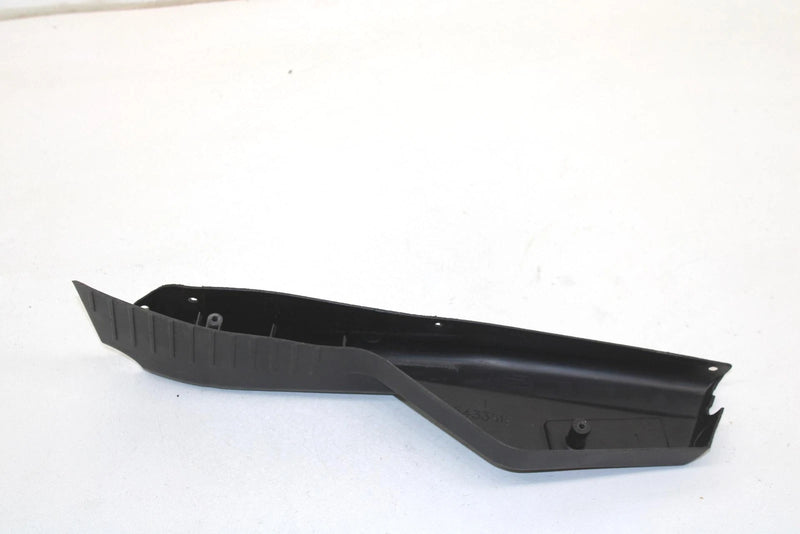 02 Polaris Classic 600 Oem Left Snow Skirt With Reflector 2632443-070 SP203