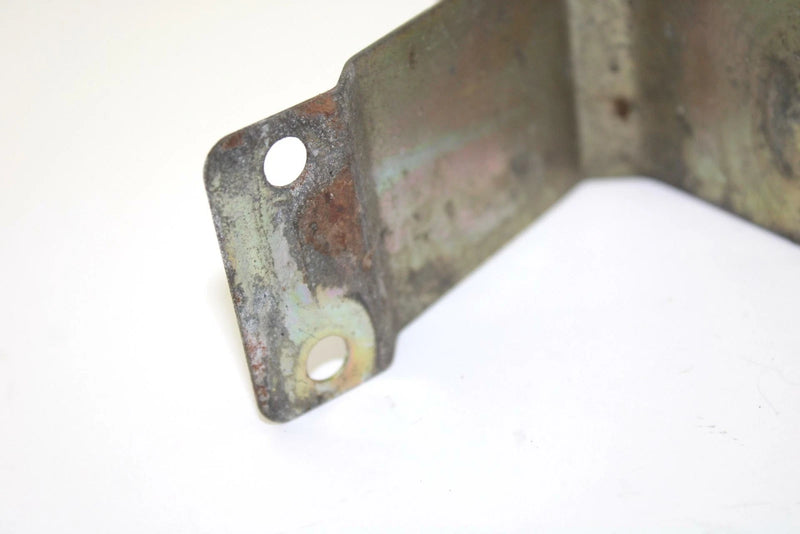 93 Yamaha Venture GT OEM Airbox Bracket 8V0-14494-00-00 Q5548