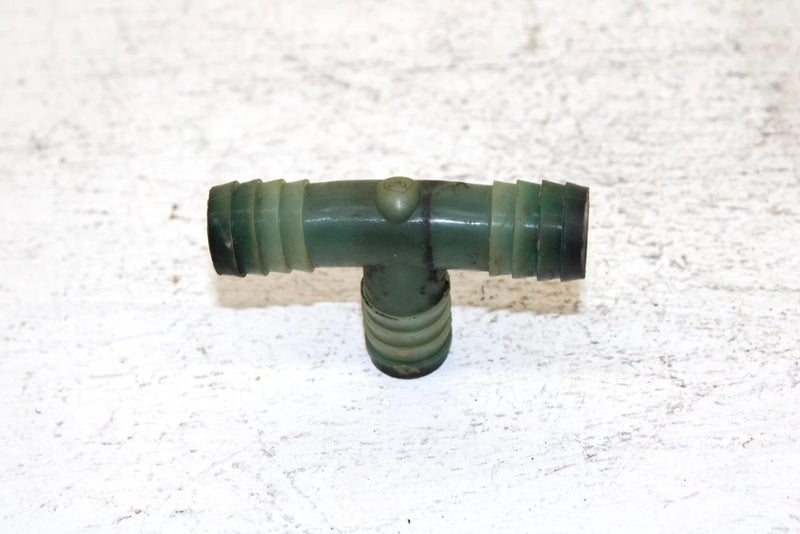 1996 Polaris 600 Xcr Sp Oem Coolant Tee 7052092 SP32