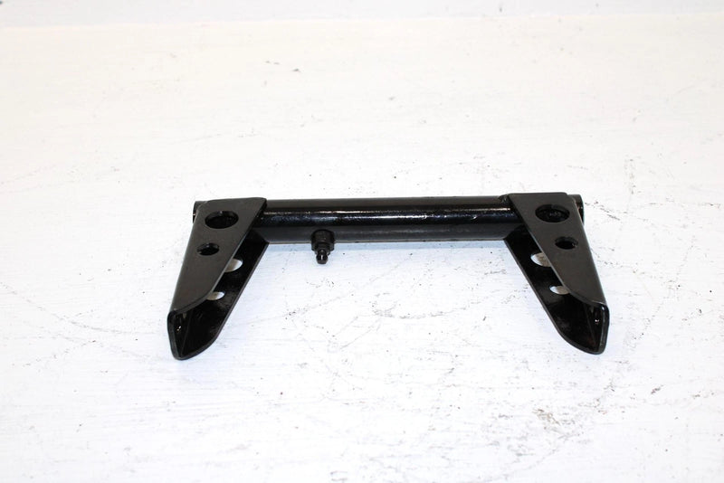 2006 Polaris 600 Fusion Oem Rear Pivot Arm W/Shaft  1541928-067 SP31