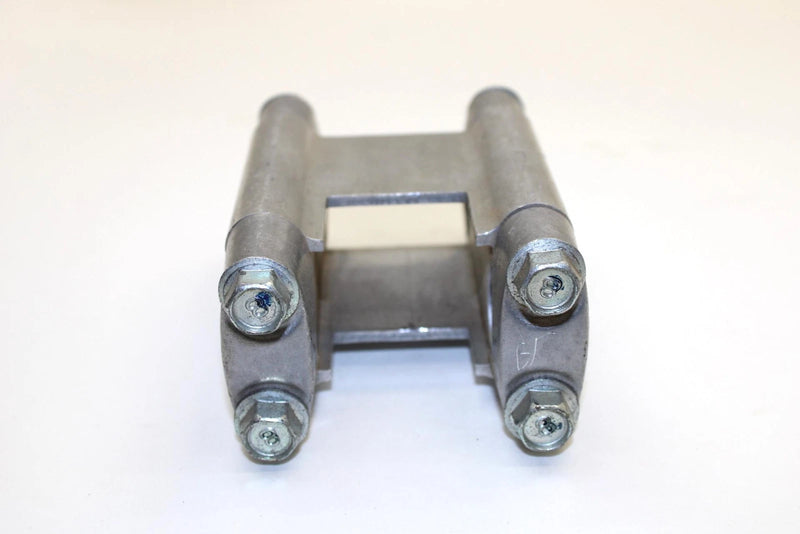 2008 Yamaha Fx Nytro Rtx Oem Handebar Riser Joint Clamp 8HB-2381B-00-00 SY80