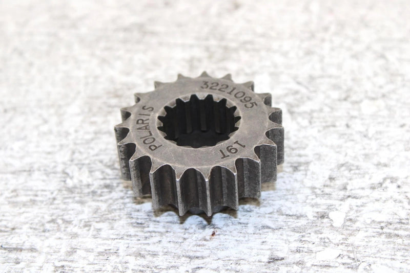 2000 Polaris Classic Touring Oem 19T Upper Chaincase Gear 3221095 SP54