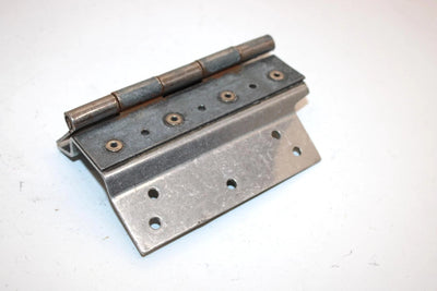 97 Polaris Xcr 600 Se Oem Hinge 5210728 SPS2