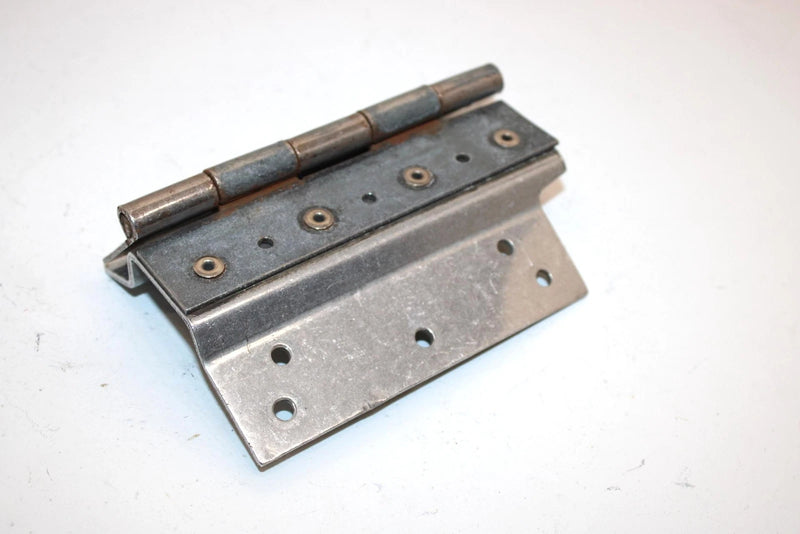 97 Polaris Xcr 600 Se Oem Hinge 5210728 SPS2