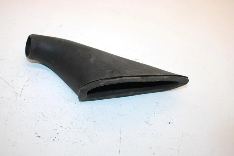 07 Yamaha Venture Oem Cover 3 8ET-2843J-00-00 SY23