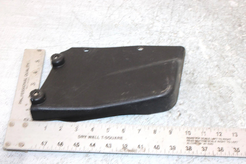 2001 Polaris Trail Boss Oem Right Oil Cooler Shroud 5433790 AP165