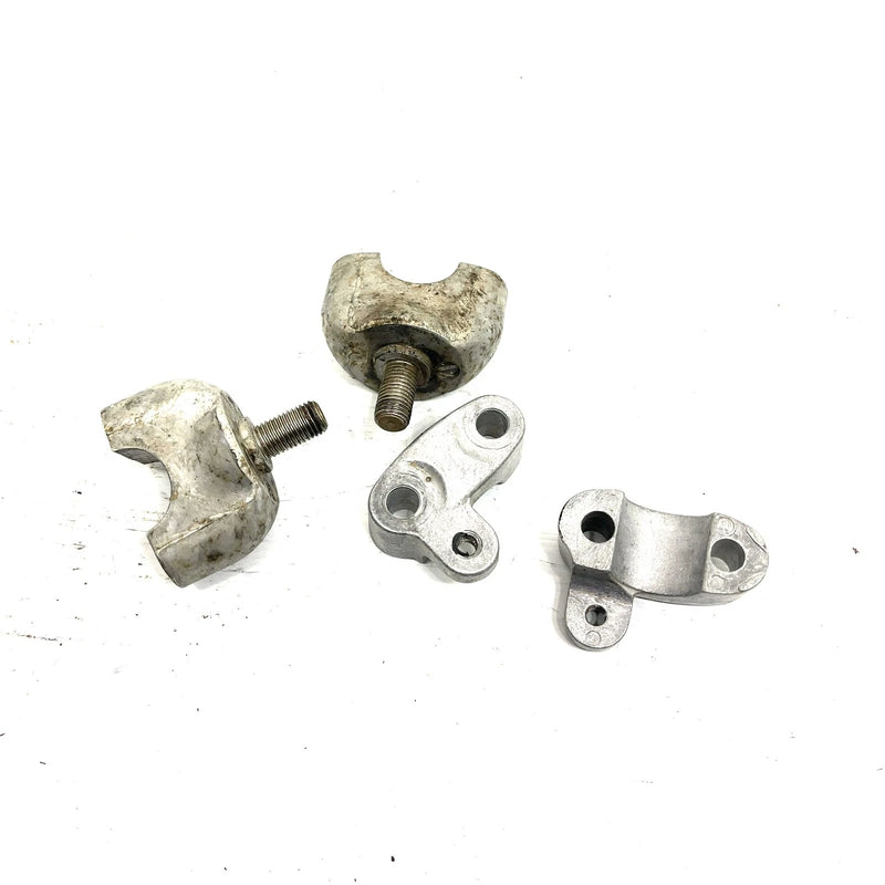 01-09 Honda Foreman Rubicon 500 OEM Handlebar Mount Set 53130-HB3-770 AH95