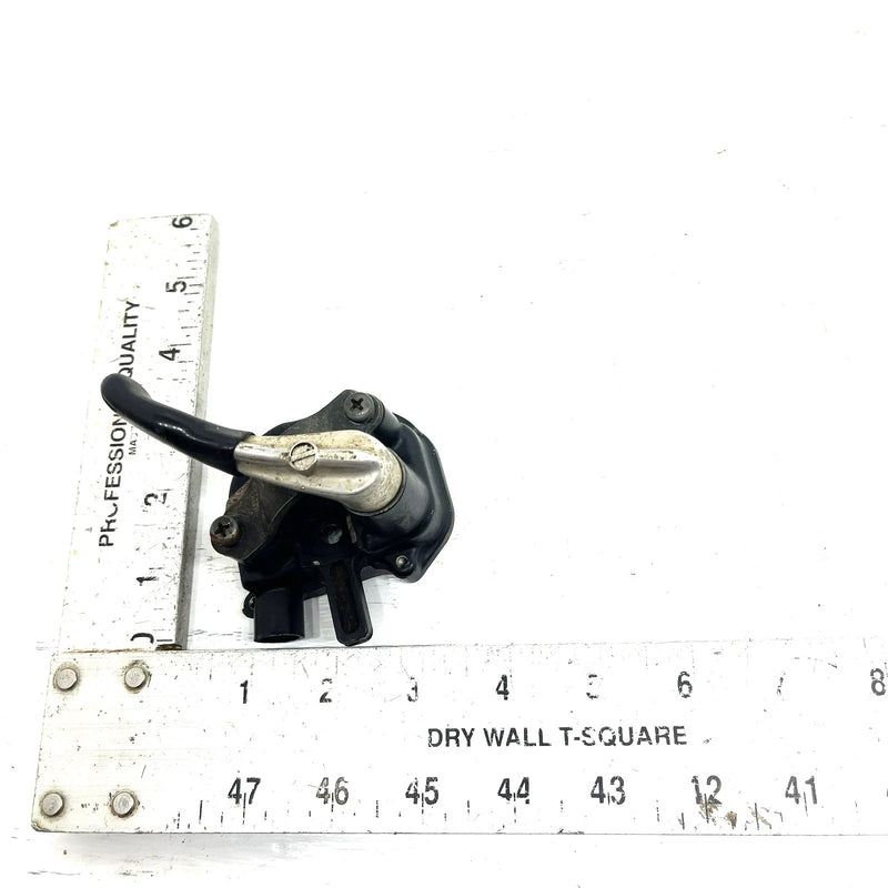 01-08 Honda Sportrax 250 TRX250 OEM Throttle Lever 53143-HM7-305 AH83