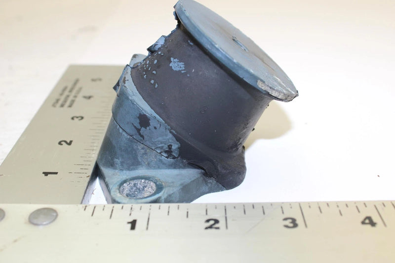1992 Yamaha Waverunner 500 Oem Motor Mount 6K8-44517-00-9M JY17