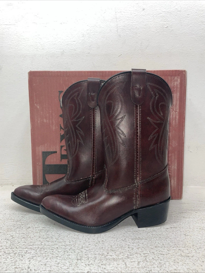 New Kids Cherry Black Texas Brand Cowboy Boots. C 202 1.5 1 1/2 D. 23-124